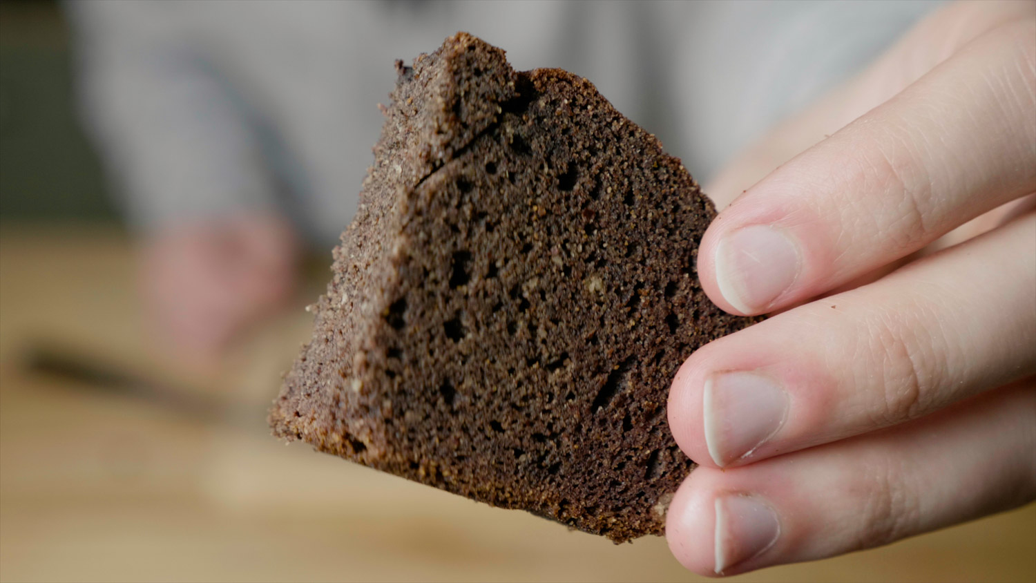 How to make Acorn Bread - Feral Foraging