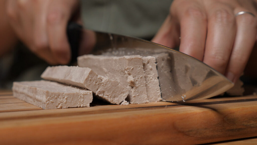 Slicing Black Walnut Tofu